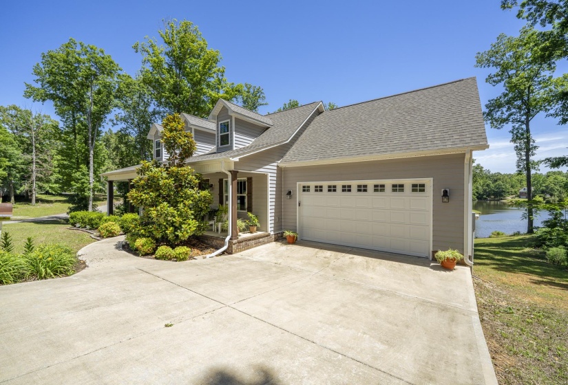 127 SYCAMORE ST, Adamsville, Tennessee 38310, 3 Bedrooms Bedrooms, 8 Rooms Rooms,2.1 BathroomsBathrooms,Residential,For Sale,SYCAMORE,10221303