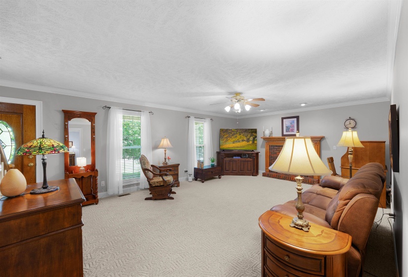 260 MOORE RD, Selmer, Tennessee 38375-2384, 3 Bedrooms Bedrooms, 7 Rooms Rooms,2 BathroomsBathrooms,Residential,For Sale,MOORE,10221307