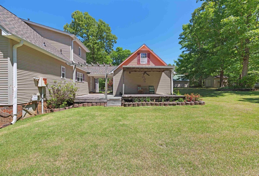 260 MOORE RD, Selmer, Tennessee 38375-2384, 3 Bedrooms Bedrooms, 7 Rooms Rooms,2 BathroomsBathrooms,Residential,For Sale,MOORE,10221307