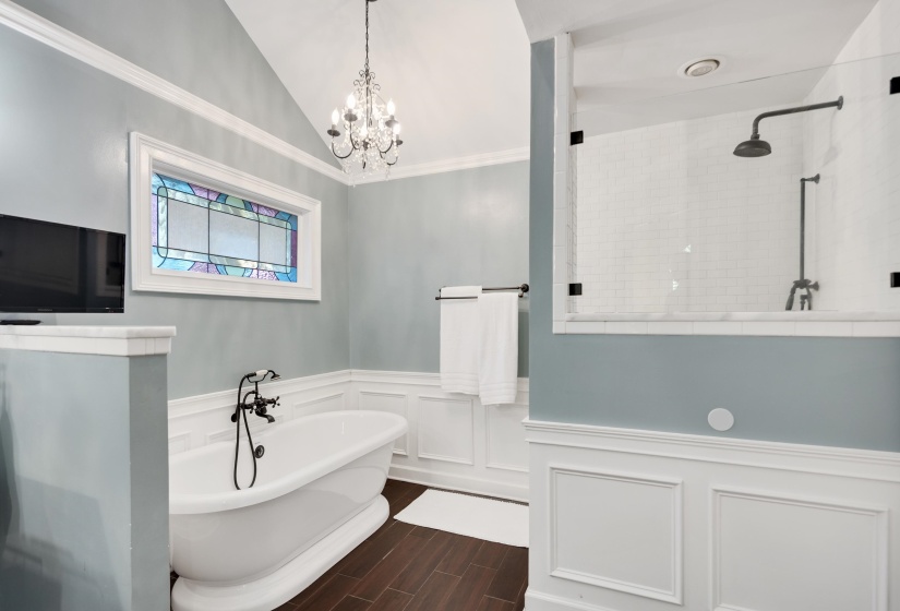 8701 MAPLE CREEK CV, Germantown, Tennessee 38139, 4 Bedrooms Bedrooms, 8 Rooms Rooms,3.1 BathroomsBathrooms,Residential,For Sale,MAPLE CREEK,10221319