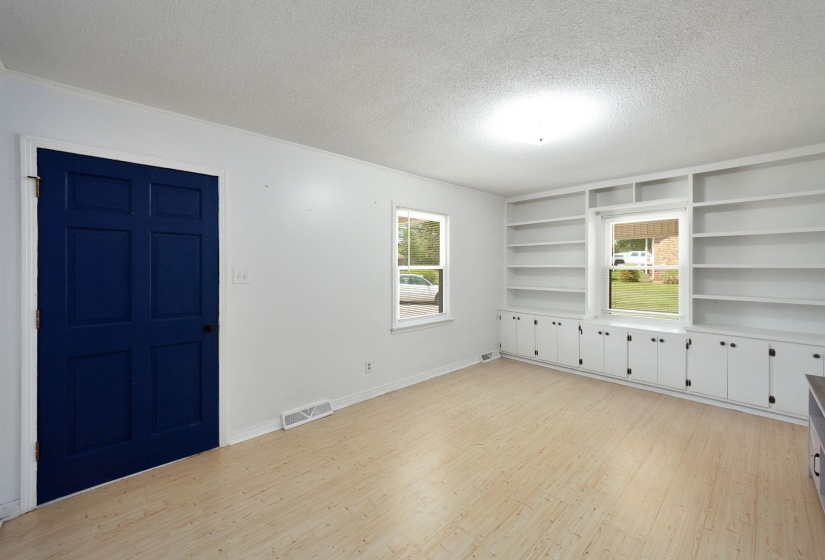 260 MARCELLA LN, Savannah, Tennessee 38372-5021, 3 Bedrooms Bedrooms, 6 Rooms Rooms,2 BathroomsBathrooms,Residential,For Sale,MARCELLA,10221322