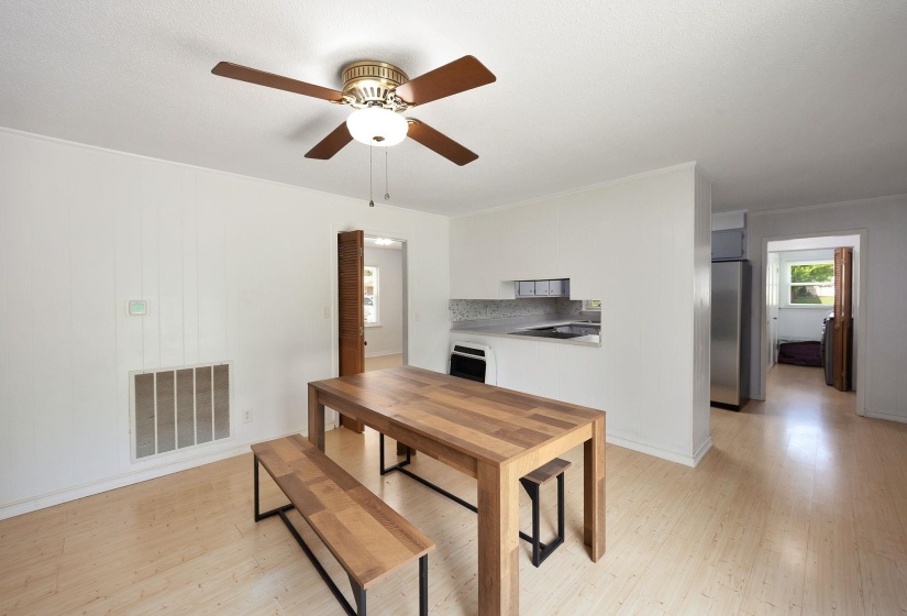 260 MARCELLA LN, Savannah, Tennessee 38372-5021, 3 Bedrooms Bedrooms, 6 Rooms Rooms,2 BathroomsBathrooms,Residential,For Sale,MARCELLA,10221322
