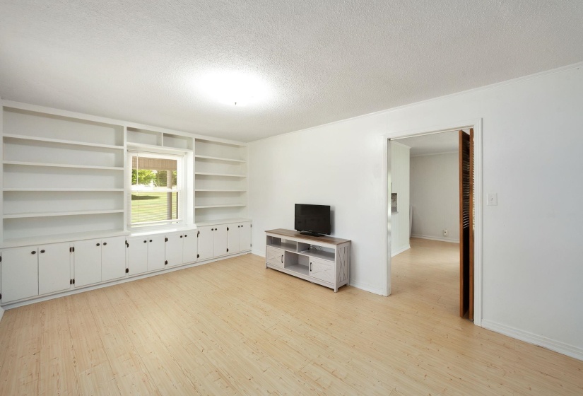 260 MARCELLA LN, Savannah, Tennessee 38372-5021, 3 Bedrooms Bedrooms, 6 Rooms Rooms,2 BathroomsBathrooms,Residential,For Sale,MARCELLA,10221322