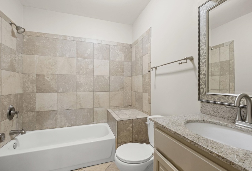 4100 POPLAR AVE, Memphis, Tennessee 38117, 3 Bedrooms Bedrooms, 7 Rooms Rooms,3.1 BathroomsBathrooms,Residential,For Sale,POPLAR,10221323
