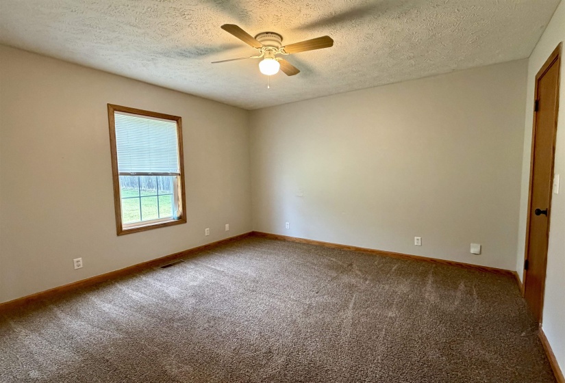 320B SAMANTHA COVE 318/320 A&B CV, Henderson, Tennessee 38340, 2 Bedrooms Bedrooms, 6 Rooms Rooms,1 BathroomBathrooms,Rental Properties,For Sale,SAMANTHA COVE 318/320 A&B,10221329