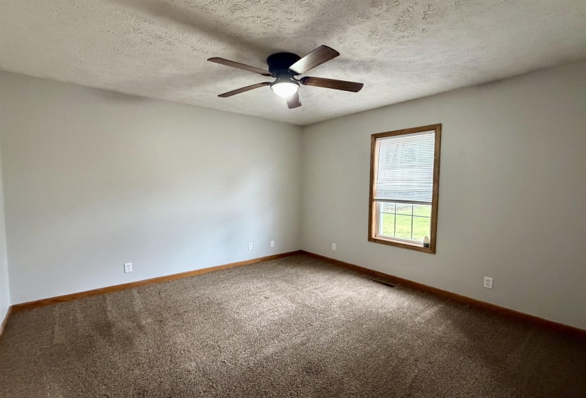320B SAMANTHA COVE 318/320 A&B CV, Henderson, Tennessee 38340, 2 Bedrooms Bedrooms, 6 Rooms Rooms,1 BathroomBathrooms,Rental Properties,For Sale,SAMANTHA COVE 318/320 A&B,10221329