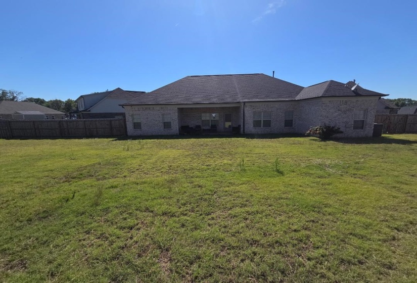 7709 CANYON RIDGE CV, Unicorp/Memphis, Tennessee 38125, 4 Bedroom Bedrooms, 7 Room Rooms,2 BathroomBathrooms,Residential,For Sale,CANYON RIDGE,0,10221326