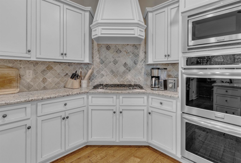 255 SAUNDERS CREEK CIR, Rossville, Tennessee 38066, 4 Bedrooms Bedrooms, 8 Rooms Rooms,3 BathroomsBathrooms,Residential,For Sale,SAUNDERS CREEK,10221360