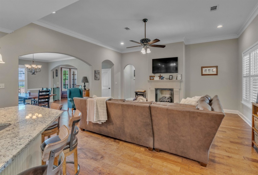 255 SAUNDERS CREEK CIR, Rossville, Tennessee 38066, 4 Bedrooms Bedrooms, 8 Rooms Rooms,3 BathroomsBathrooms,Residential,For Sale,SAUNDERS CREEK,10221360