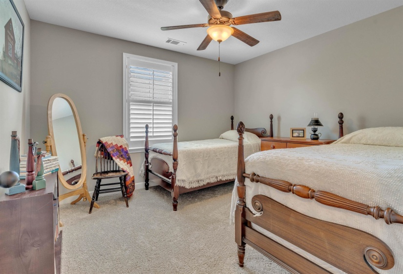 255 SAUNDERS CREEK CIR, Rossville, Tennessee 38066, 4 Bedrooms Bedrooms, 8 Rooms Rooms,3 BathroomsBathrooms,Residential,For Sale,SAUNDERS CREEK,10221360