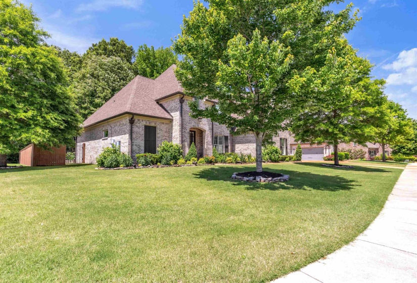 255 SAUNDERS CREEK CIR, Rossville, Tennessee 38066, 4 Bedrooms Bedrooms, 8 Rooms Rooms,3 BathroomsBathrooms,Residential,For Sale,SAUNDERS CREEK,10221360