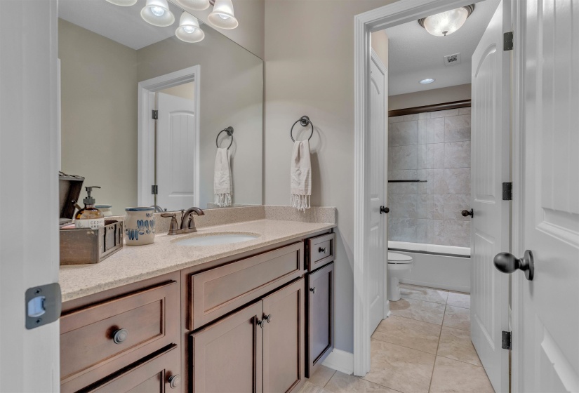 255 SAUNDERS CREEK CIR, Rossville, Tennessee 38066, 4 Bedrooms Bedrooms, 8 Rooms Rooms,3 BathroomsBathrooms,Residential,For Sale,SAUNDERS CREEK,10221360