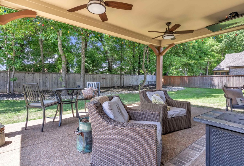 255 SAUNDERS CREEK CIR, Rossville, Tennessee 38066, 4 Bedrooms Bedrooms, 8 Rooms Rooms,3 BathroomsBathrooms,Residential,For Sale,SAUNDERS CREEK,10221360