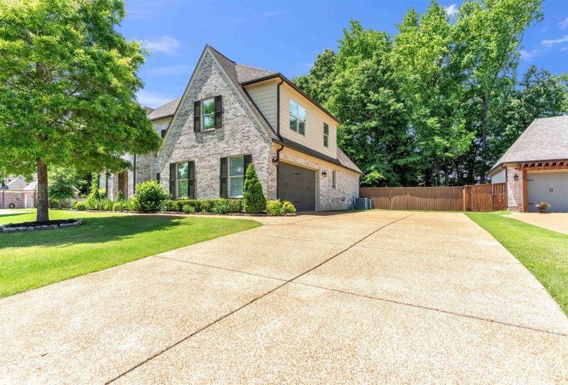 255 SAUNDERS CREEK CIR, Rossville, Tennessee 38066, 4 Bedrooms Bedrooms, 8 Rooms Rooms,3 BathroomsBathrooms,Residential,For Sale,SAUNDERS CREEK,10221360