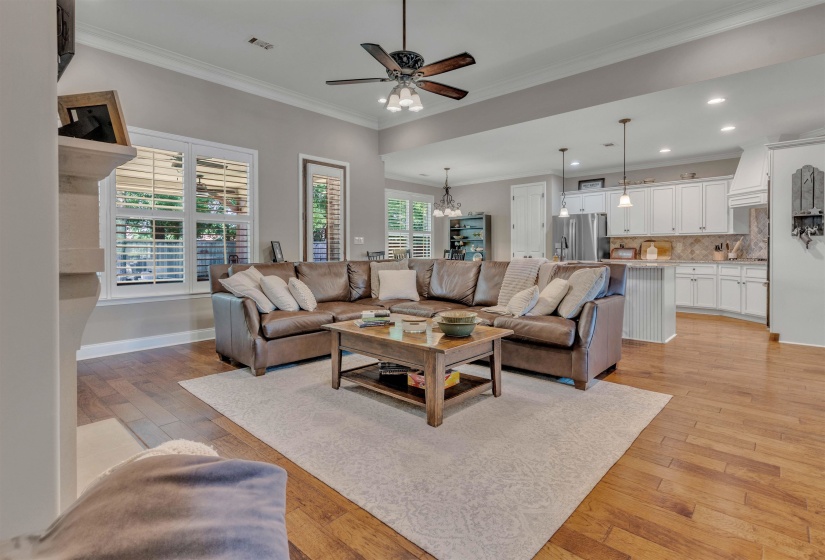 255 SAUNDERS CREEK CIR, Rossville, Tennessee 38066, 4 Bedrooms Bedrooms, 8 Rooms Rooms,3 BathroomsBathrooms,Residential,For Sale,SAUNDERS CREEK,10221360