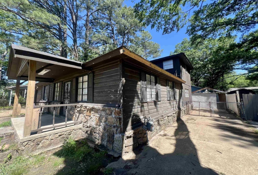 3966 PIKES PEAK AVE, Memphis, Tennessee 38108, 4 Bedrooms Bedrooms, 8 Rooms Rooms,2.1 BathroomsBathrooms,Residential,For Sale,PIKES PEAK,10221369