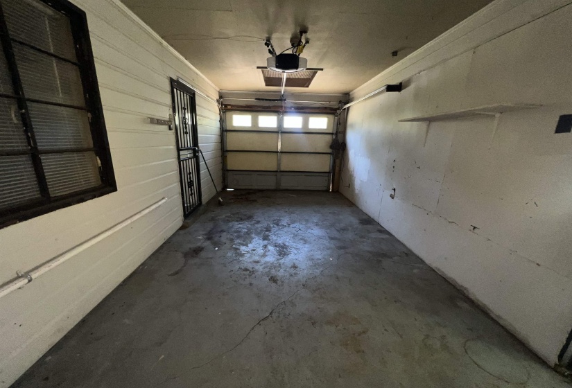 3966 PIKES PEAK AVE, Memphis, Tennessee 38108, 4 Bedrooms Bedrooms, 8 Rooms Rooms,2.1 BathroomsBathrooms,Residential,For Sale,PIKES PEAK,10221369