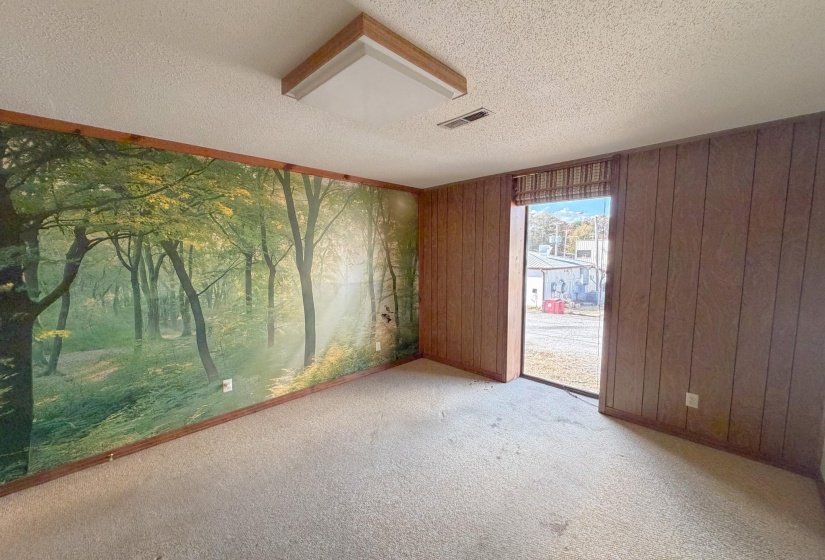 376 2ND ST, Belmont, Mississippi 38827, 9 Bedrooms Bedrooms, 12 Rooms Rooms,2.1 BathroomsBathrooms,Residential,For Sale,2ND,10221372