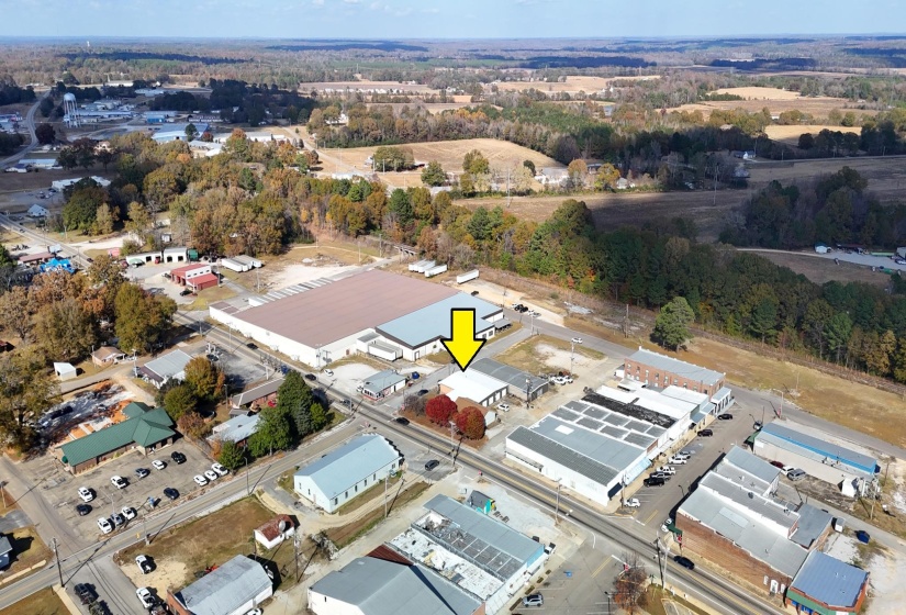 376 2ND ST, Belmont, Mississippi 38827, 9 Bedrooms Bedrooms, 12 Rooms Rooms,2.1 BathroomsBathrooms,Residential,For Sale,2ND,10221372