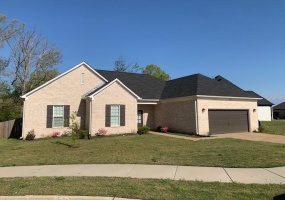 5187 GRANITE CREEK CV, Memphis, Tennessee 38125, 4 Bedrooms Bedrooms, 6 Rooms Rooms,2 BathroomsBathrooms,Rental Properties,For Sale,GRANITE CREEK,10221394 5187 GRANITE CREEK CV, Memphis, Tennessee 38125, 4 Bedrooms Bedrooms, 6 Rooms Rooms,2 BathroomsBathrooms,Rental Properties,For Sale,GRANITE CREEK,10221394