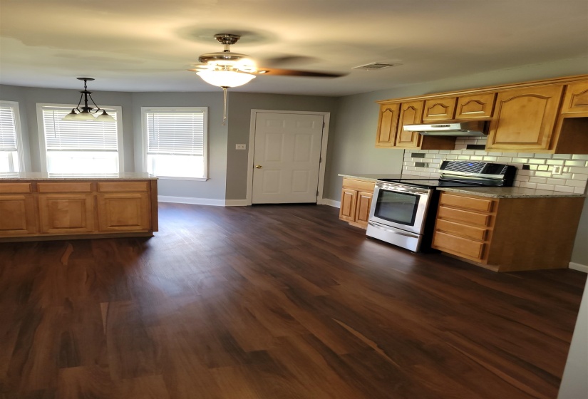 377 WALKER FIELD LN, Munford, Tennessee 38058, 3 Bedrooms Bedrooms, 6 Rooms Rooms,2 BathroomsBathrooms,Rental Properties,For Sale,WALKER FIELD,10221398