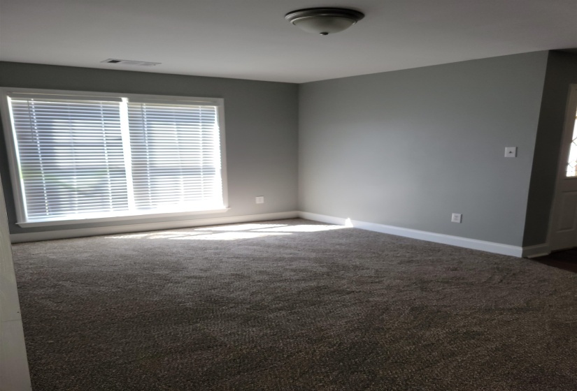 377 WALKER FIELD LN, Munford, Tennessee 38058, 3 Bedrooms Bedrooms, 6 Rooms Rooms,2 BathroomsBathrooms,Rental Properties,For Sale,WALKER FIELD,10221398