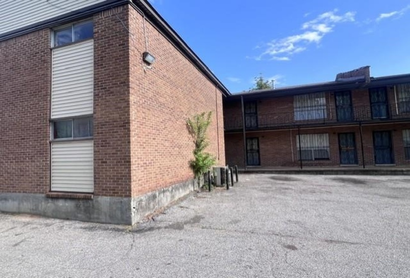 1088 NATIONAL AVE, Memphis, Tennessee 38122, ,Multi-family,For Sale,NATIONAL,10221404