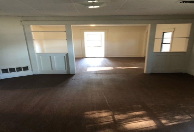 1088 NATIONAL AVE, Memphis, Tennessee 38122, ,Multi-family,For Sale,NATIONAL,10221404