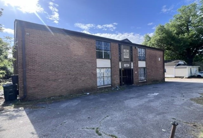 1088 NATIONAL AVE, Memphis, Tennessee 38122, ,Multi-family,For Sale,NATIONAL,10221404