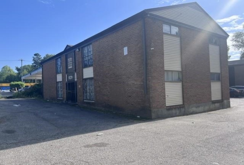 1088 NATIONAL AVE, Memphis, Tennessee 38122, ,Multi-family,For Sale,NATIONAL,10221404