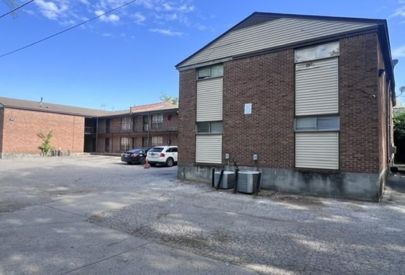 1088 NATIONAL AVE, Memphis, Tennessee 38122, ,Multi-family,For Sale,NATIONAL,10221404