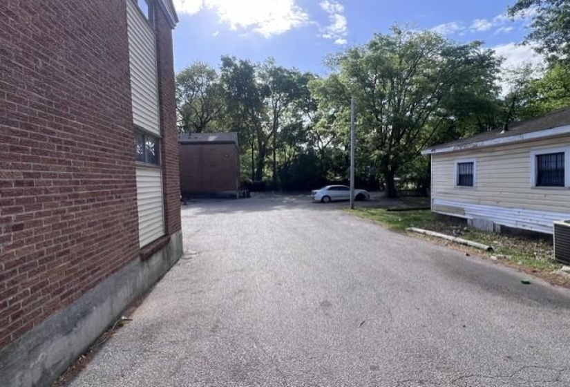 1088 NATIONAL AVE, Memphis, Tennessee 38122, ,Multi-family,For Sale,NATIONAL,10221404