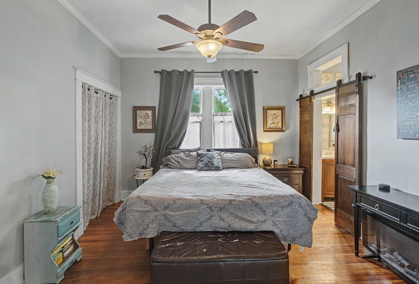 1911 JEFFERSON AVE, Memphis, Tennessee 38104, 2 Bedroom Bedrooms, 6 Room Rooms,2 BathroomBathrooms,Residential,For Sale,JEFFERSON,0,10221391