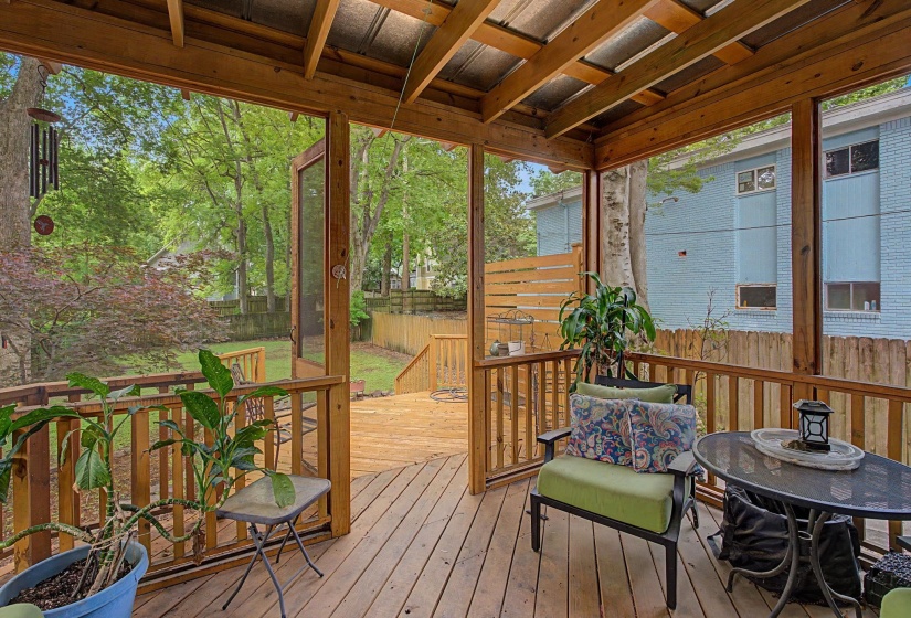 1911 JEFFERSON AVE, Memphis, Tennessee 38104, 2 Bedroom Bedrooms, 6 Room Rooms,2 BathroomBathrooms,Residential,For Sale,JEFFERSON,0,10221391