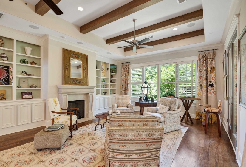 1702 PADINGTON PARK LN, Germantown, Tennessee 38138, 4 Bedrooms Bedrooms, 9 Rooms Rooms,4.1 BathroomsBathrooms,Residential,For Sale,PADINGTON PARK,10221393