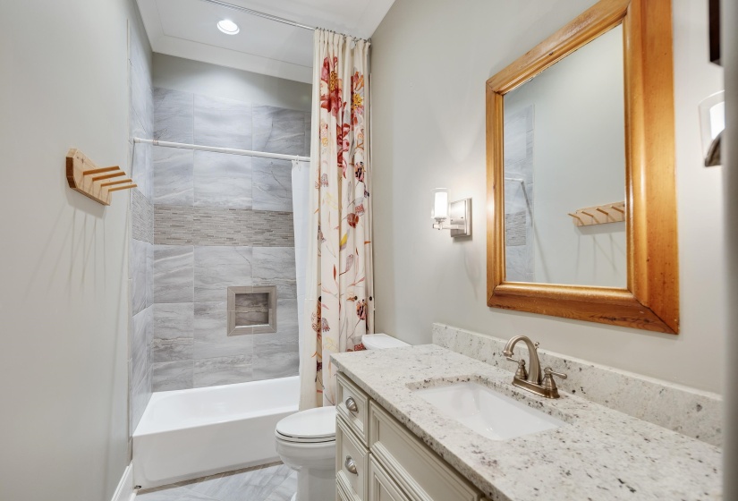 1702 PADINGTON PARK LN, Germantown, Tennessee 38138, 4 Bedrooms Bedrooms, 9 Rooms Rooms,4.1 BathroomsBathrooms,Residential,For Sale,PADINGTON PARK,10221393