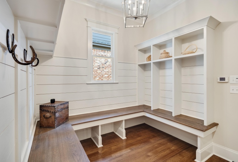 1702 PADINGTON PARK LN, Germantown, Tennessee 38138, 4 Bedrooms Bedrooms, 9 Rooms Rooms,4.1 BathroomsBathrooms,Residential,For Sale,PADINGTON PARK,10221393