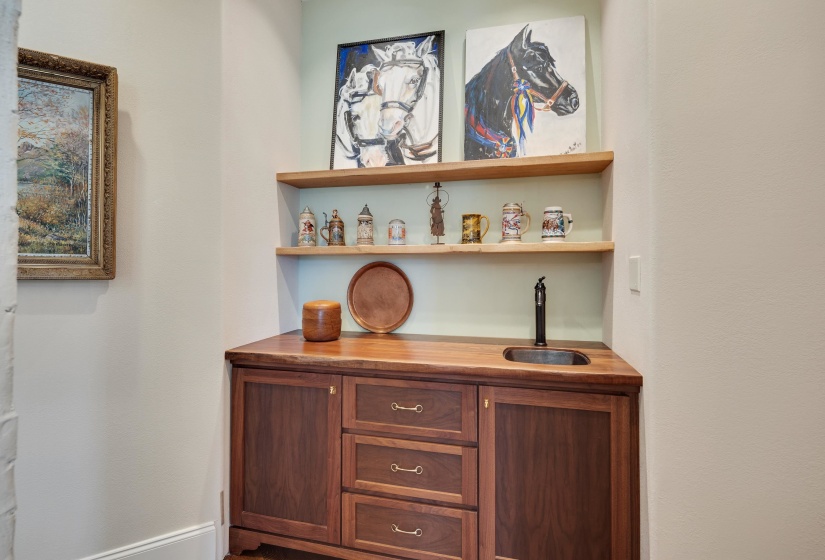 1702 PADINGTON PARK LN, Germantown, Tennessee 38138, 4 Bedrooms Bedrooms, 9 Rooms Rooms,4.1 BathroomsBathrooms,Residential,For Sale,PADINGTON PARK,10221393
