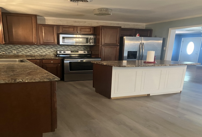 1112 EDGEWOOD AVE, Brownsville, Tennessee 38012, 3 Bedroom Bedrooms, 3 Room Rooms,1 BathroomBathrooms,Residential,For Sale,EDGEWOOD,0,10221397