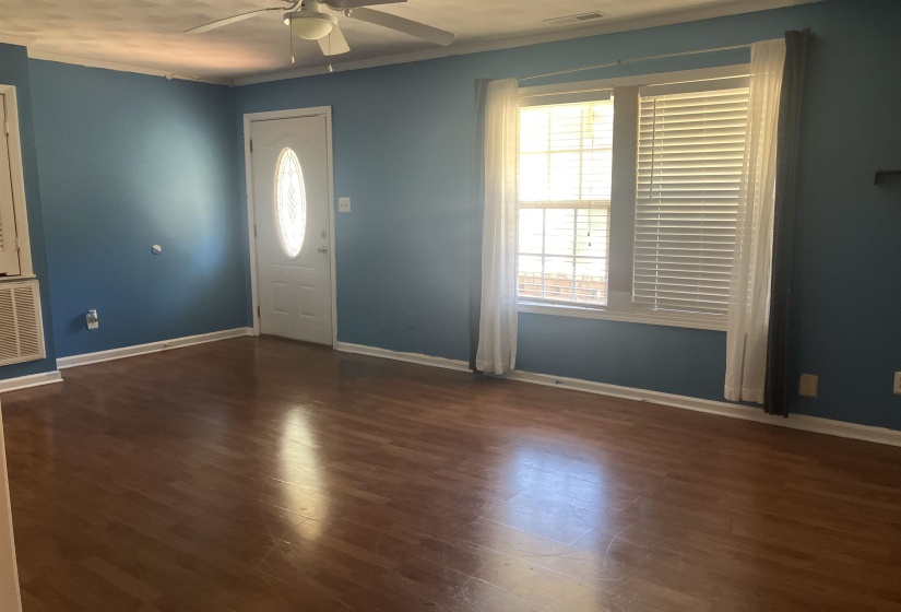 1112 EDGEWOOD AVE, Brownsville, Tennessee 38012, 3 Bedroom Bedrooms, 3 Room Rooms,1 BathroomBathrooms,Residential,For Sale,EDGEWOOD,0,10221397