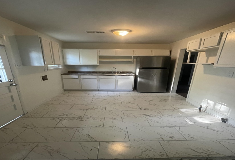 2895 OVERTON CROSSING ST, Memphis, Tennessee 38127, 3 Bedrooms Bedrooms, 7 Rooms Rooms,2 BathroomsBathrooms,Residential,For Sale,OVERTON CROSSING,10221405