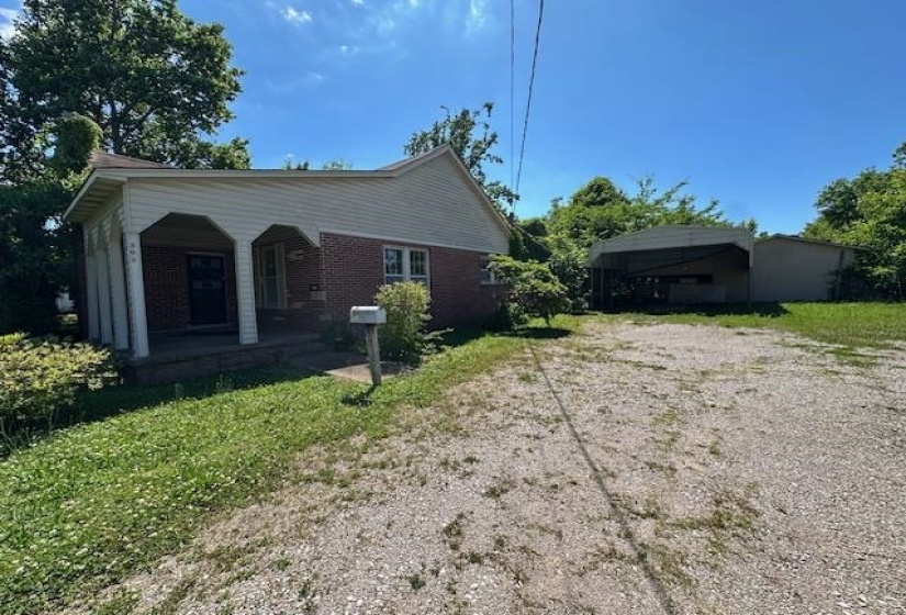 335 PATTERSON RD, Savannah, Tennessee 38372, 2 Bedrooms Bedrooms, 7 Rooms Rooms,1.1 BathroomsBathrooms,Residential,For Sale,PATTERSON,10221406