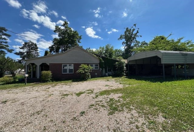 335 PATTERSON RD, Savannah, Tennessee 38372, 2 Bedrooms Bedrooms, 7 Rooms Rooms,1.1 BathroomsBathrooms,Residential,For Sale,PATTERSON,10221406