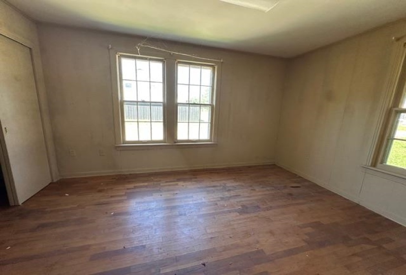 335 PATTERSON RD, Savannah, Tennessee 38372, 2 Bedrooms Bedrooms, 7 Rooms Rooms,1.1 BathroomsBathrooms,Residential,For Sale,PATTERSON,10221406