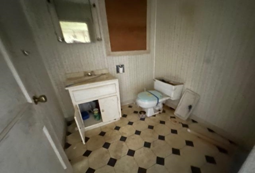 335 PATTERSON RD, Savannah, Tennessee 38372, 2 Bedrooms Bedrooms, 7 Rooms Rooms,1.1 BathroomsBathrooms,Residential,For Sale,PATTERSON,10221406