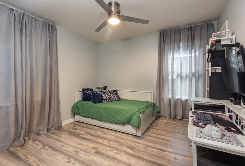 4975 FLAMINGO RD, Memphis, Tennessee 38117, 3 Bedrooms Bedrooms, 5 Rooms Rooms,2 BathroomsBathrooms,Residential,For Sale,FLAMINGO,10221407