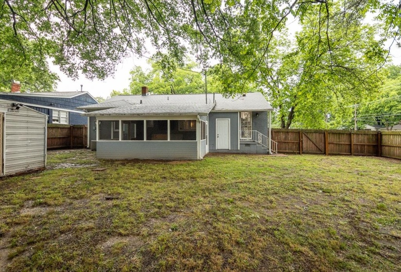 4975 FLAMINGO RD, Memphis, Tennessee 38117, 3 Bedrooms Bedrooms, 5 Rooms Rooms,2 BathroomsBathrooms,Residential,For Sale,FLAMINGO,10221407