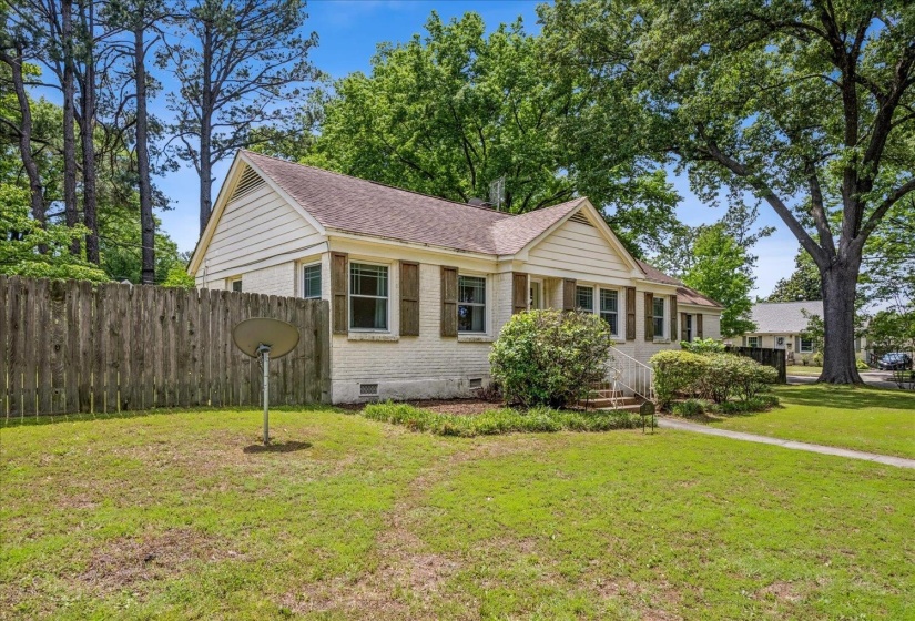 2751 NATCHEZ LN, Memphis, Tennessee 38111, 3 Bedrooms Bedrooms, 7 Rooms Rooms,1 BathroomBathrooms,Residential,For Sale,NATCHEZ,10221410