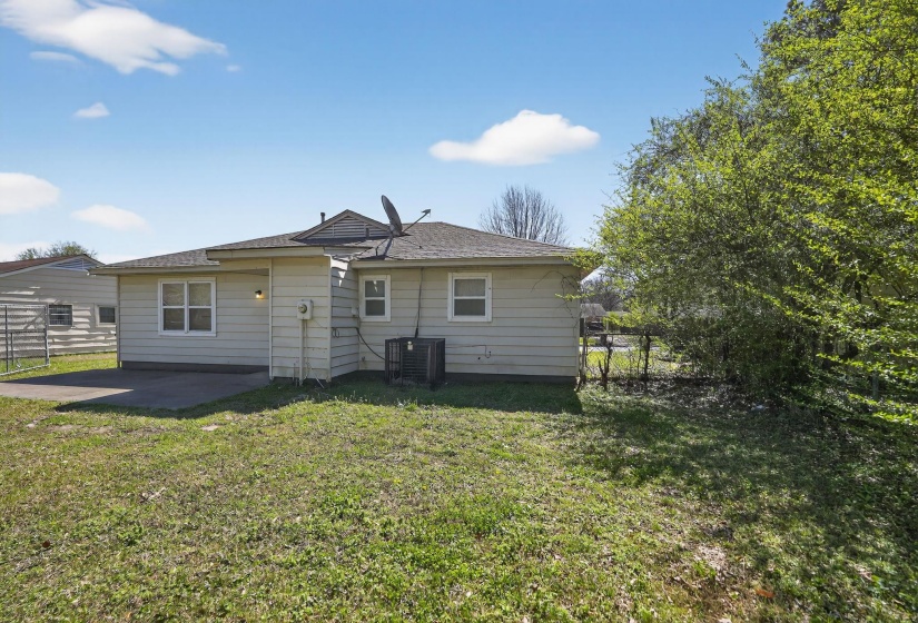 4983 APPLEVILLE RD, Memphis, Tennessee 38109, 3 Bedrooms Bedrooms, 6 Rooms Rooms,1 BathroomBathrooms,Residential,For Sale,APPLEVILLE,10217592