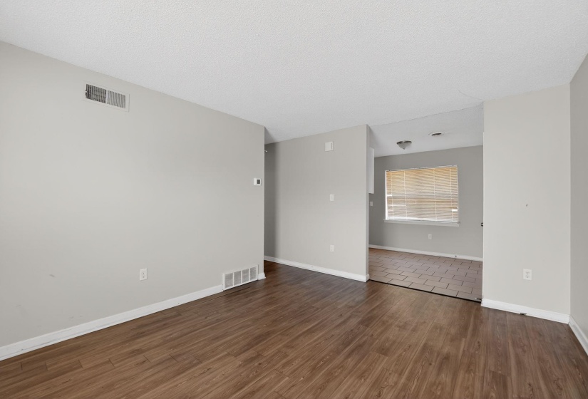 4983 APPLEVILLE RD, Memphis, Tennessee 38109, 3 Bedrooms Bedrooms, 6 Rooms Rooms,1 BathroomBathrooms,Residential,For Sale,APPLEVILLE,10217592
